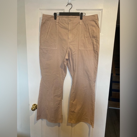 Newww!!!American Eagle Blush Pink High-Waisted Flare Pants Size 20 - Picture 8 of 10